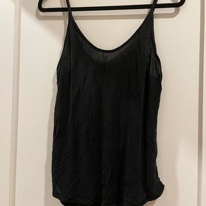*NEVER WORN* Lululemon tank
